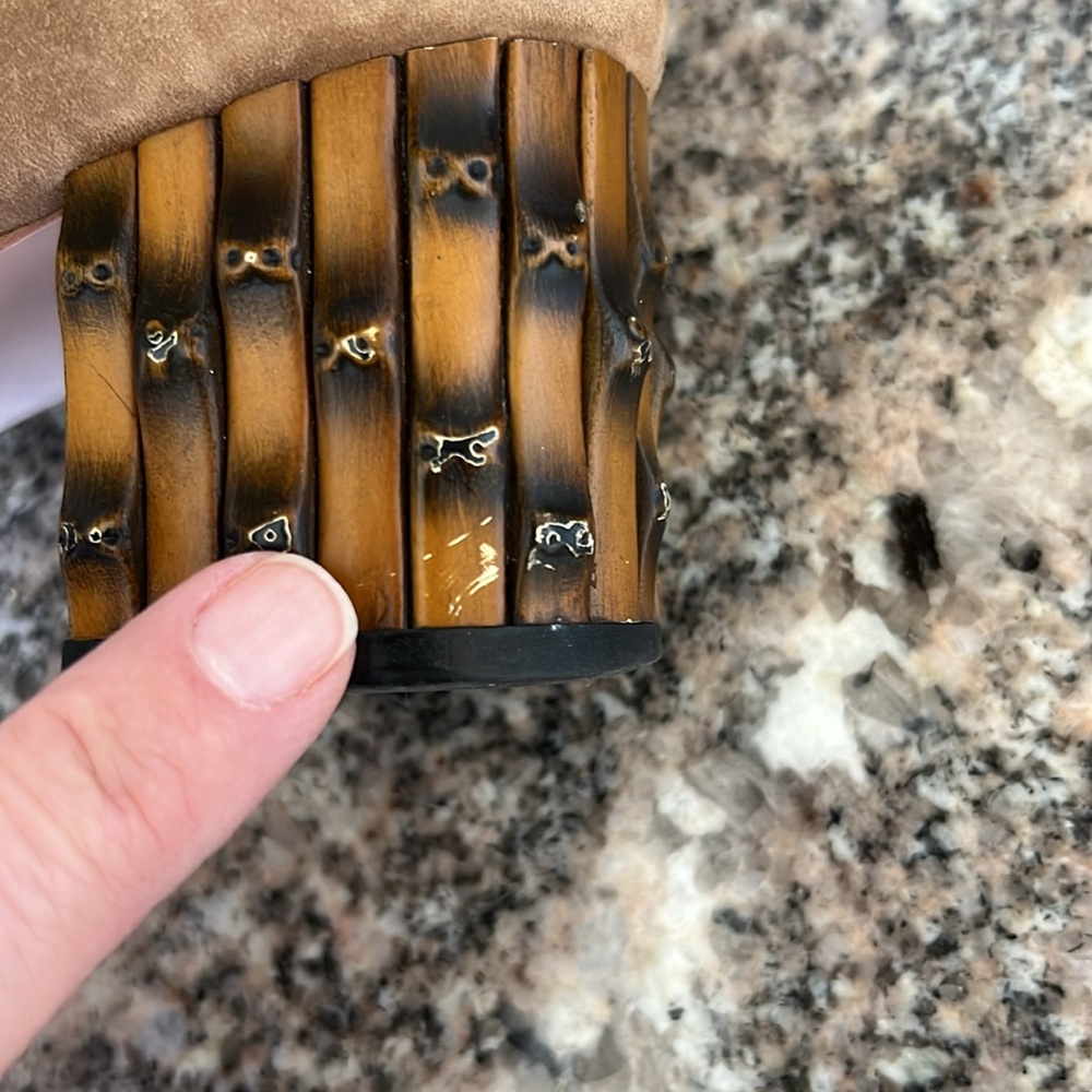 Gucci Suede Dahlia Bamboo Heels - Picture 12 of 14